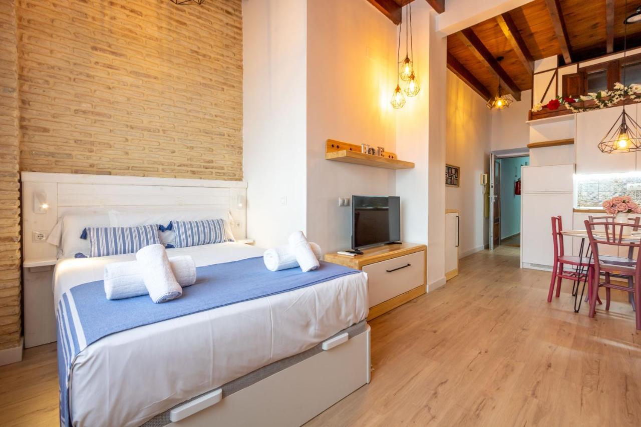 Ferienwohnung Fabie Triana Loft By Valcambre Sevilla Exterior foto