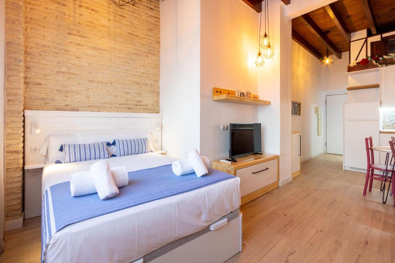 Ferienwohnung Fabie Triana Loft By Valcambre Sevilla Exterior foto